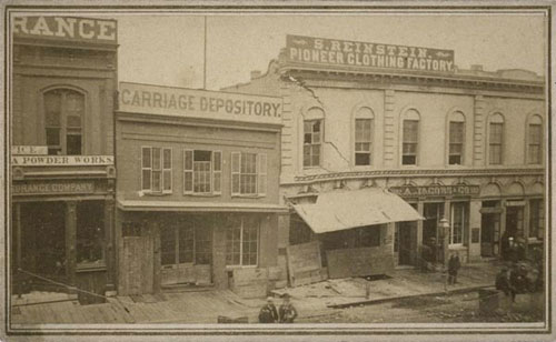 Image depicting earthquake damage/aftermath